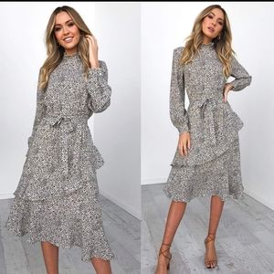 Petal & Pup Flaunce Dress